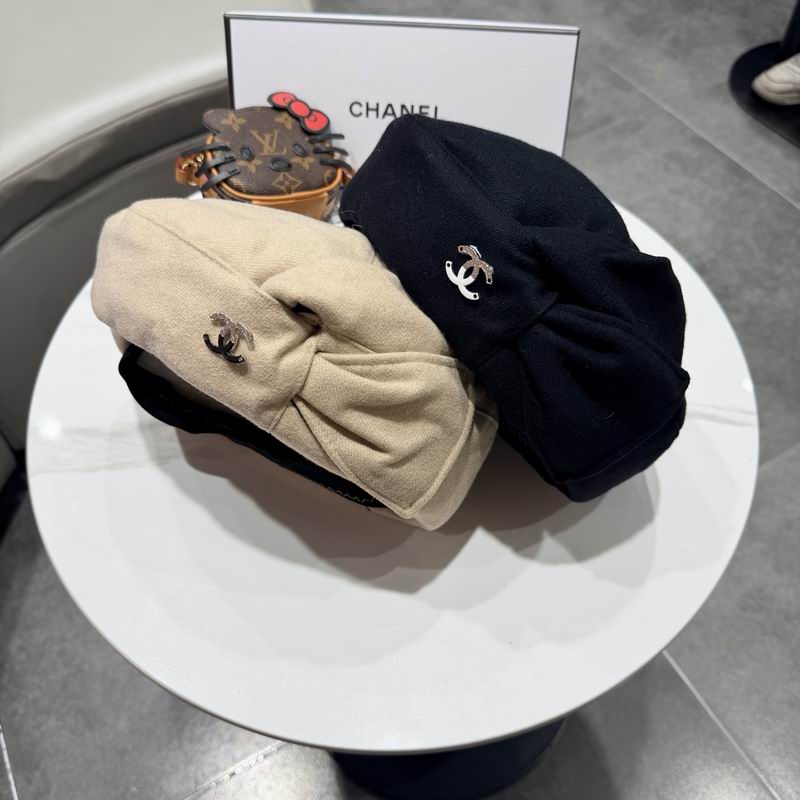Chanel beret 012602